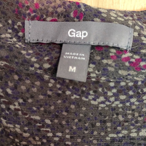 GAP Sheer Blouse - Picture 3 of 4